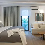 Eliandreia Luxury Villa