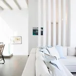 Eliandreia Luxury *