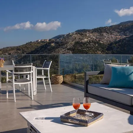 Eliandreia Luxury