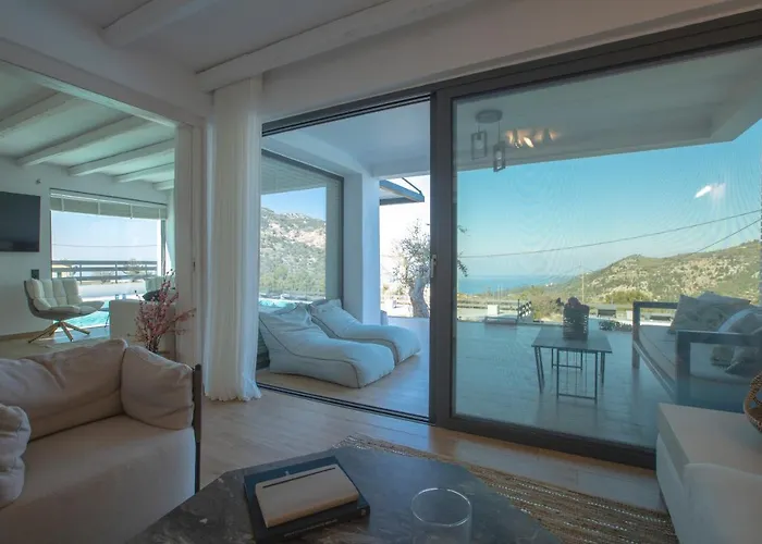 Villa Eliandreia Luxury *