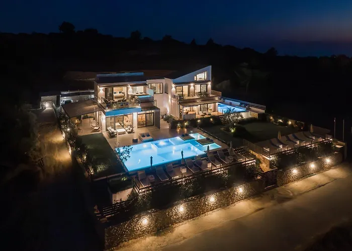 Eliandreia Luxury Villa Kalamítsi